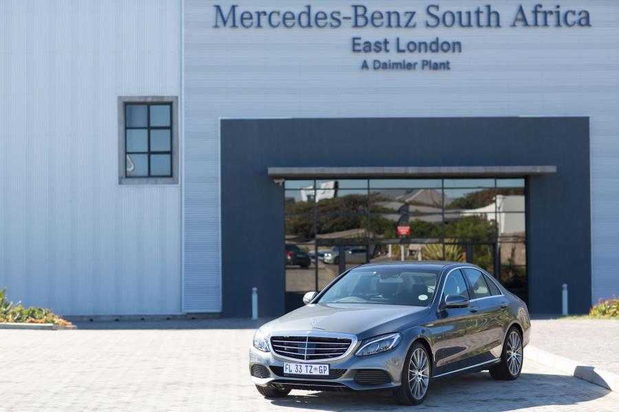  Mercedes-Benz C350 e Exclusive Line 2016 года  (ZA) (фото 4 из 6)